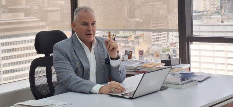 Oncti exhorta a participar en campaña que mide la producción científica del país